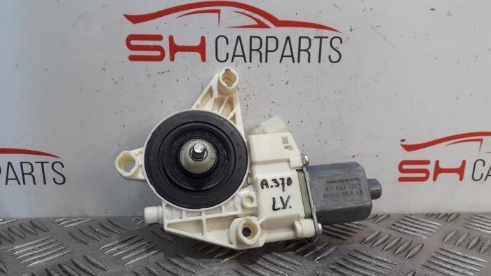 Moteur de vitre portière d'un Mercedes A-Klasse, 3 mois de garantie, Utilisé, -, -