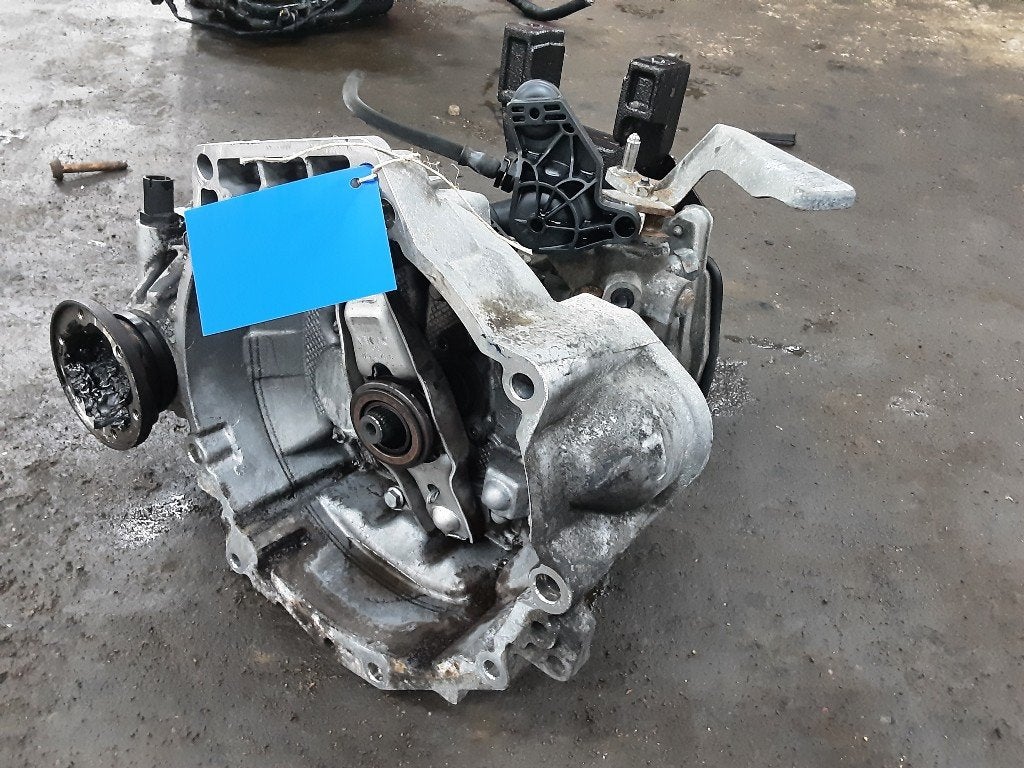 BOITE DE VITESSES MANUELLE Volkswagen Polo V (6R) (MZK), Volkswagen, Mevr. I. Hauben, Utilisé, Rue de l'Espoir 34 34
4030  GRIVEGNÉE, BE