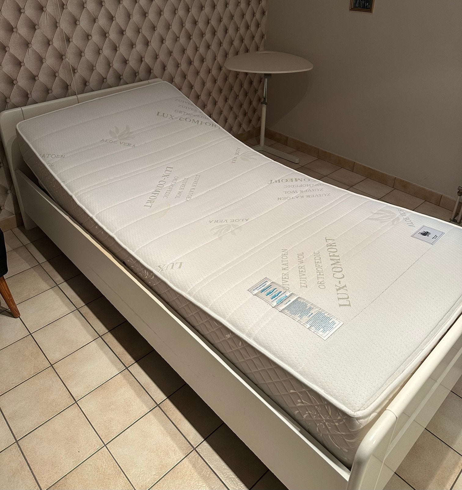 Eenpersoonsbed 90x200 cm, Ophalen, 90 cm, Eenpersoons, Zo goed als nieuw