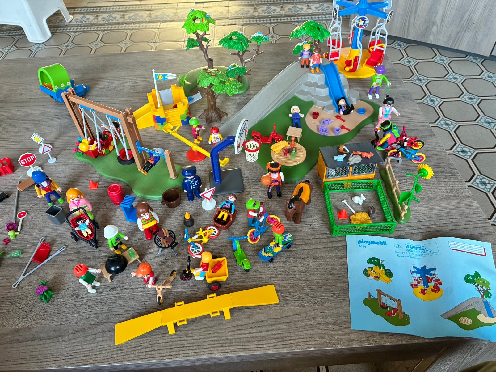 Playmobil speeltuin, kippenhok enzovoort, Ophalen of Verzenden, Zo goed als nieuw