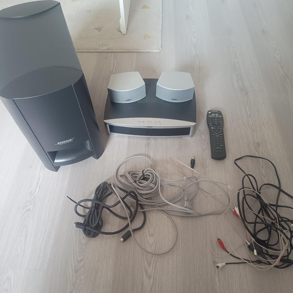 Bose 123 met baskast, Ophalen