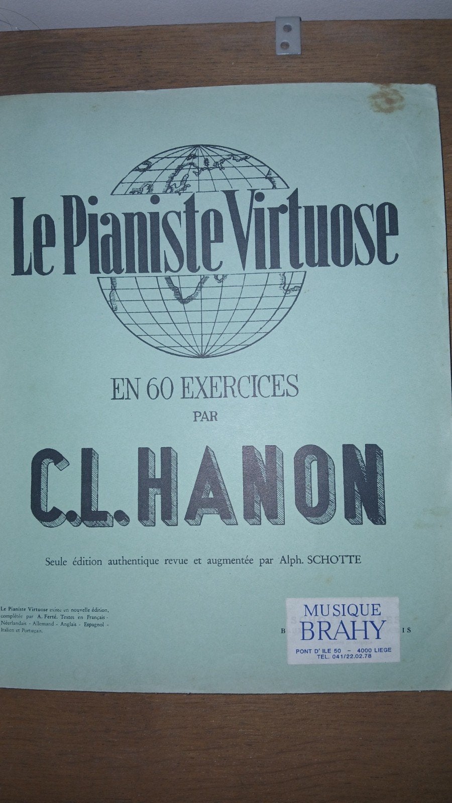 Exercices piano Hanon, Musique & Instruments