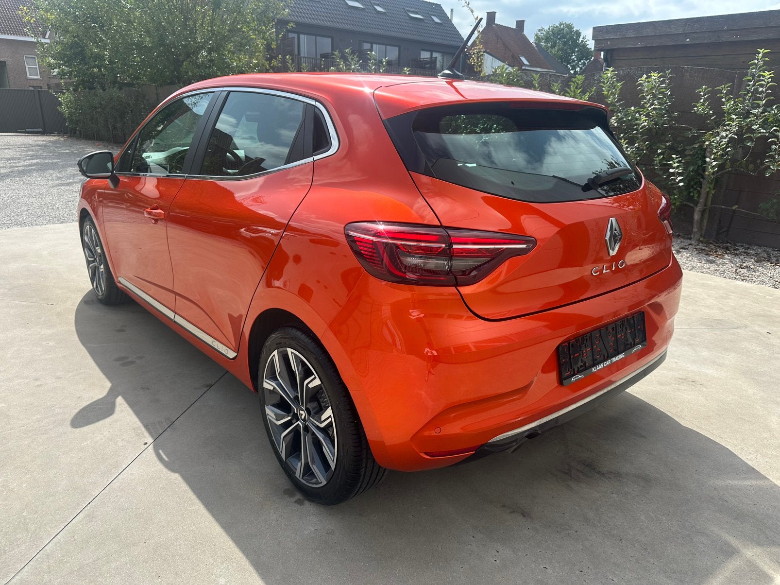 CLIO/Automatique/28000 km/Parfait état !, Autos, Achat, Euro 6, Entreprise, 67 kW
