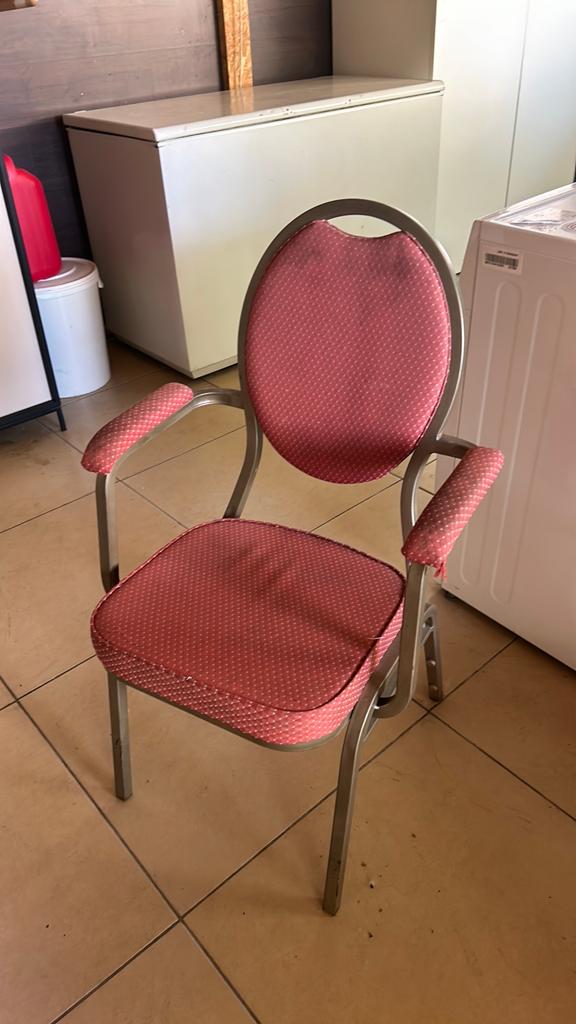 15 super kwaliteitvol stoelen, Ophalen, Zo goed als nieuw