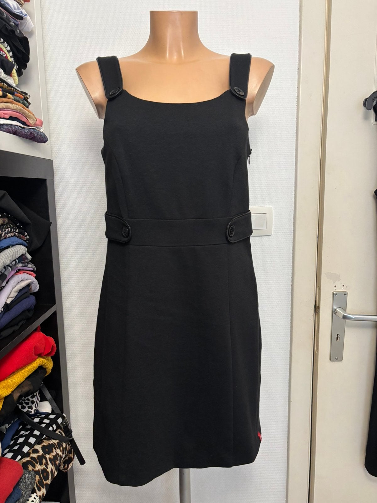 Esprit Neuve zwarte jurk, Ophalen of Verzenden, Nieuw, Maat 42/44 (L), Zwart