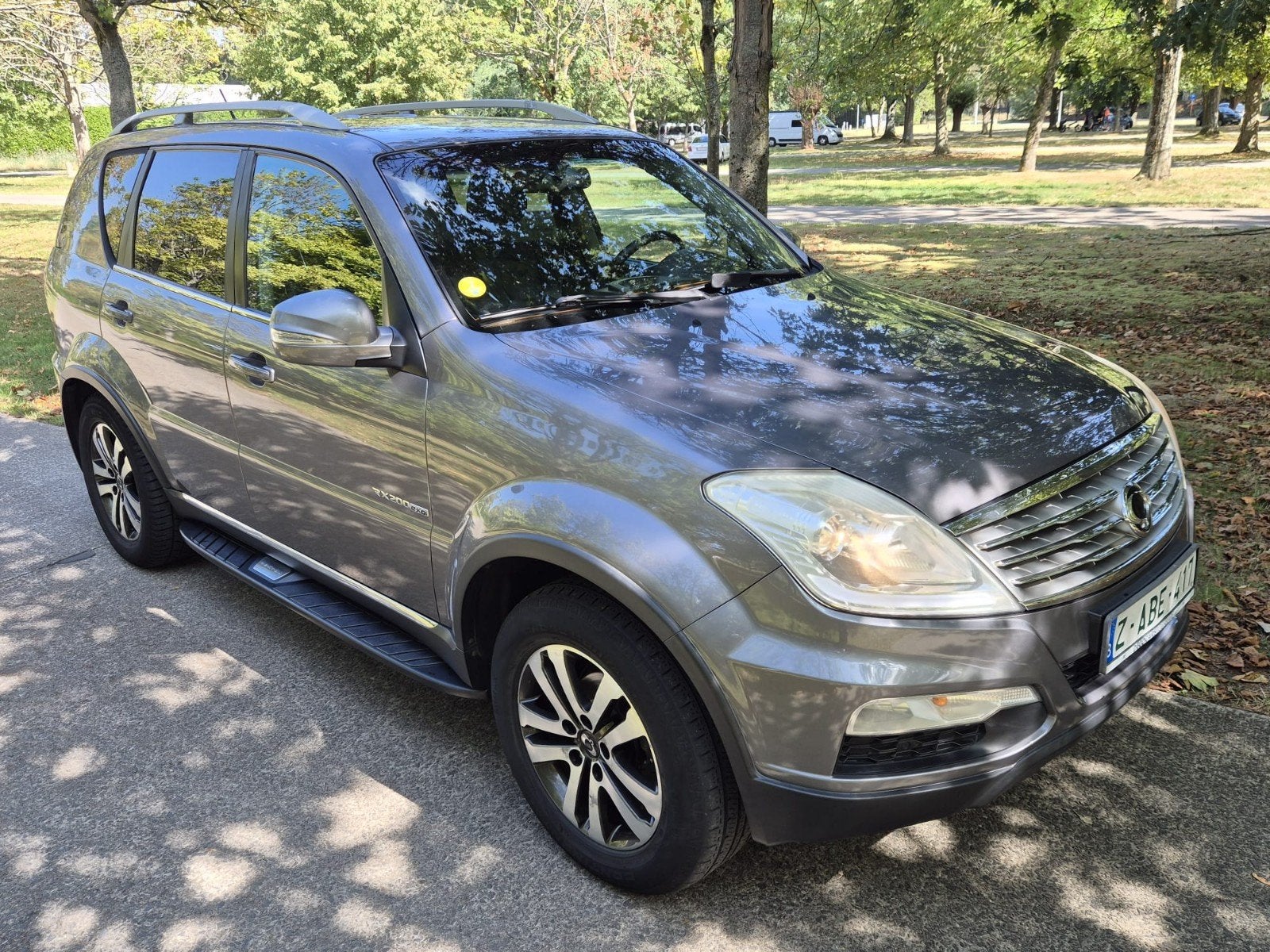 Ssangyong Rexton 2.0e-XDi 4x4 7- ZITPLAATSEN, Autos, Achat, Entreprise, Boîte manuelle, Noir