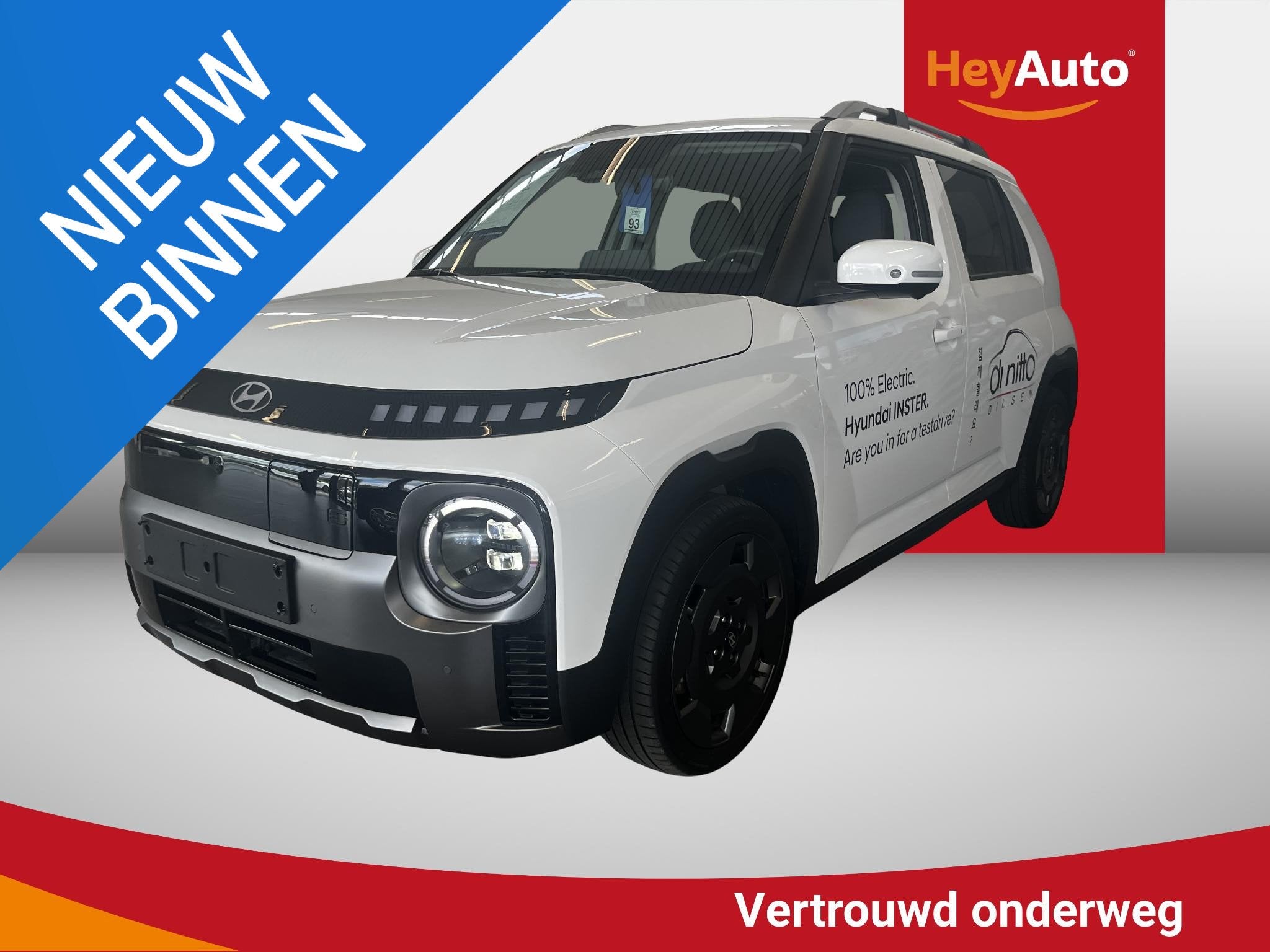 Hyundai Inster 49 kWh FWD Cross DEMO, Stof, Gebruikt, Zwart, Wit