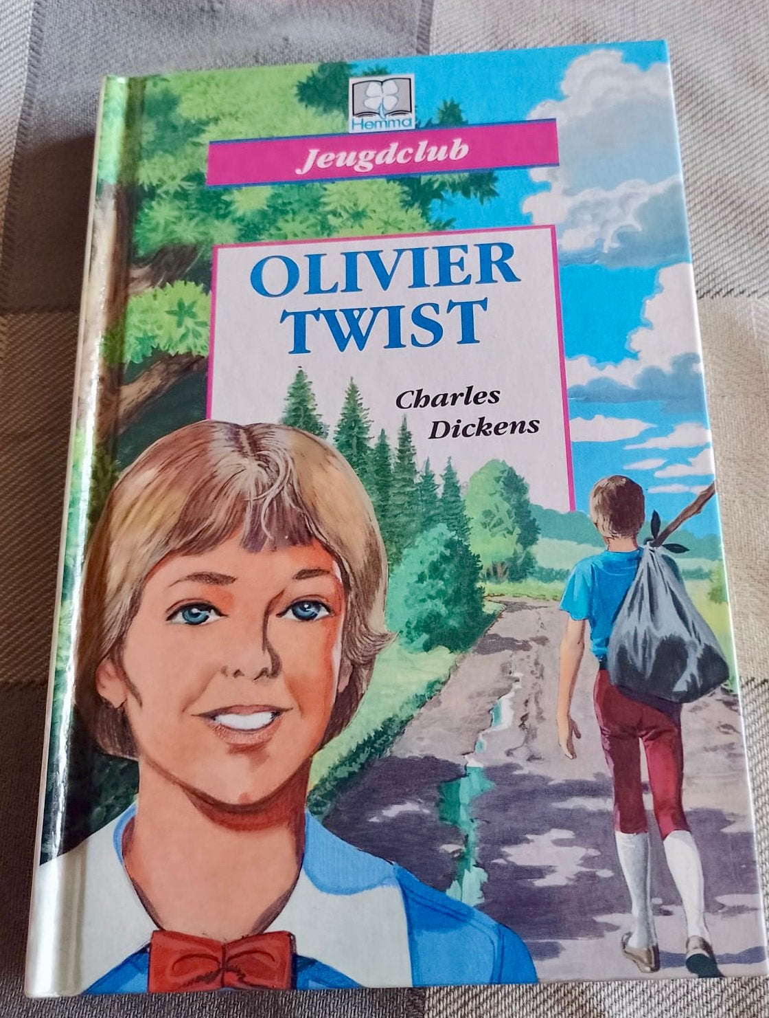 - Olivier Twist jeugdclub, Enlèvement ou Envoi, Charles Dickens