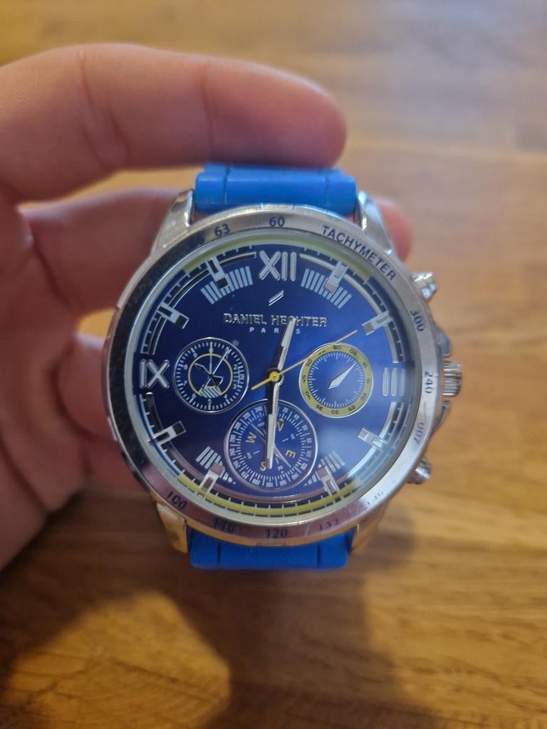 Daniel heghter Paris bleue, Handtassen en Accessoires, Horloges | Heren, Ophalen of Verzenden, Gebruikt, Polshorloge, Overige merken
