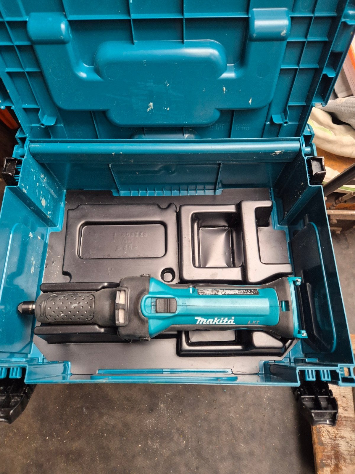 Makita DGD800ZJ 18V Li-Ion accu rechte slijper body, Ophalen, Zo goed als nieuw, Makita
