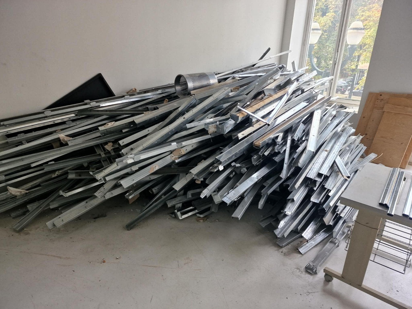 oud ijzer oude metalen en autowrakken 0483 31 56 55, Ophalen, IJzer