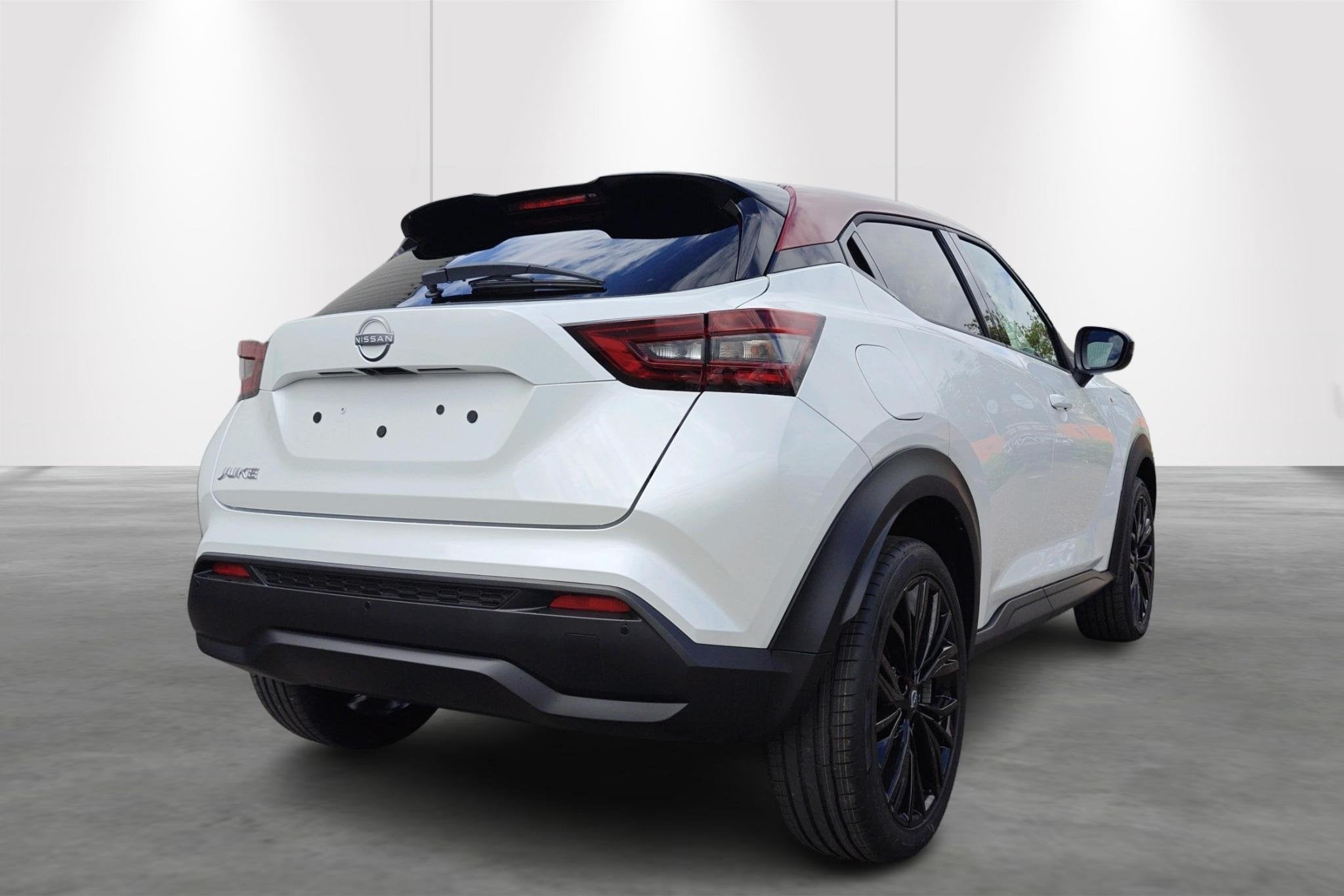 Nissan Juke 1.0 DIG-T 114 DCT Red Line Edition + Cold Pack -, Auto's, Stof, Zwart, Wit, 5 zetels
