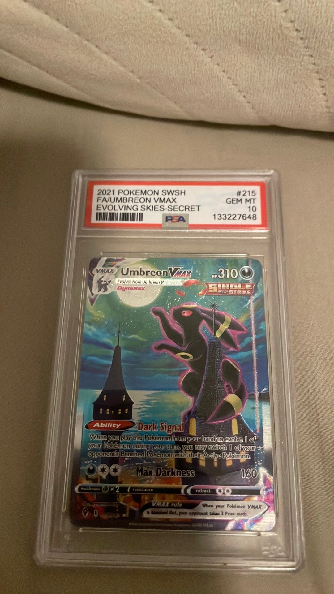 Vmax umbreon, Ophalen of Verzenden, Zo goed als nieuw