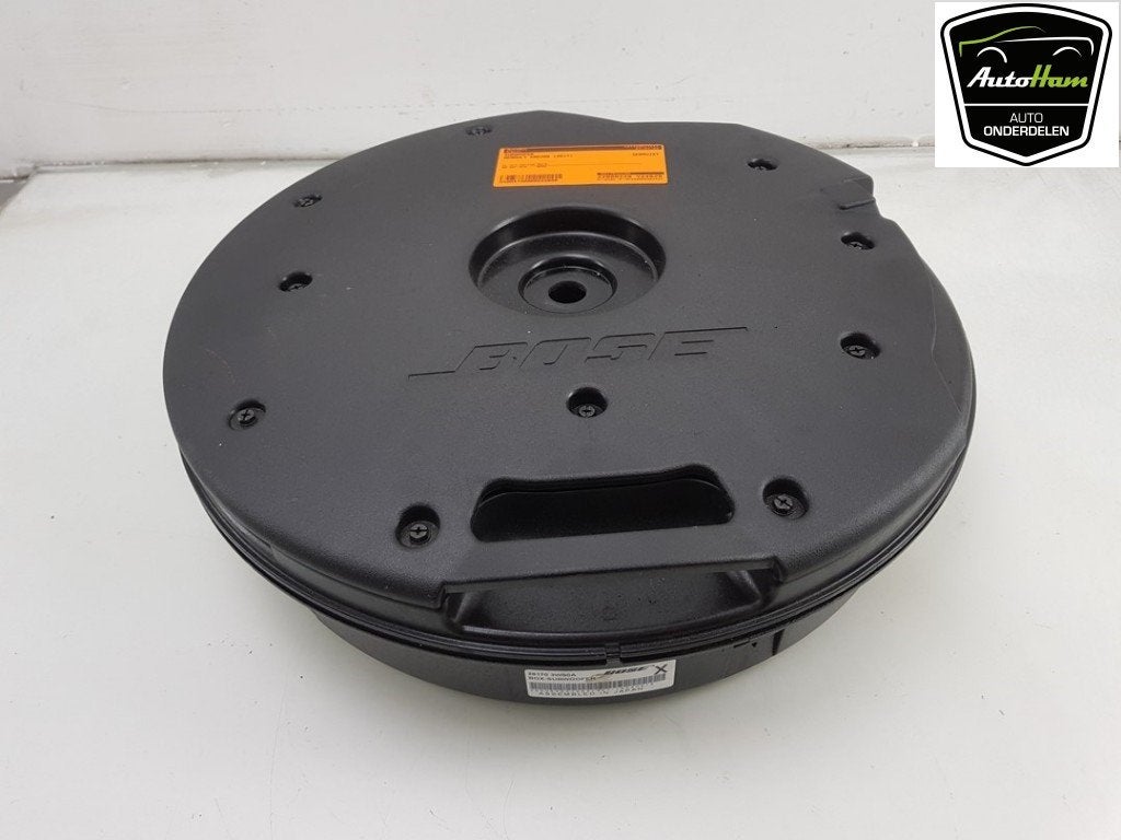 SUBWOOFER Renault Kadjar (RFEH) (01-2015/-) (|281703WS0A|), Dhr. J. Ham, Renault, Administratie@autoham.nl, Utilisé