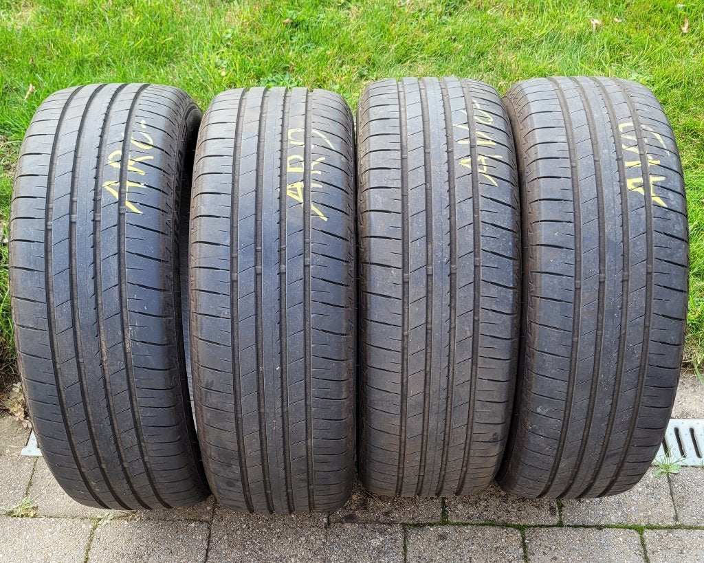 4 Pneus Bridgestone Turanza T005A - 215/55 R18 95H, DOT2525, Ophalen, 18 inch, Band(en), Personenwagen
