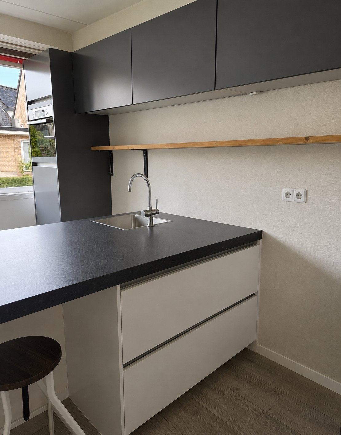 ✨STRAKKE WITTE RECHTE KEUKEN 435cm ✨, Wit, Dubbelwandige keuken, Ophalen of Verzenden, Zo goed als nieuw
