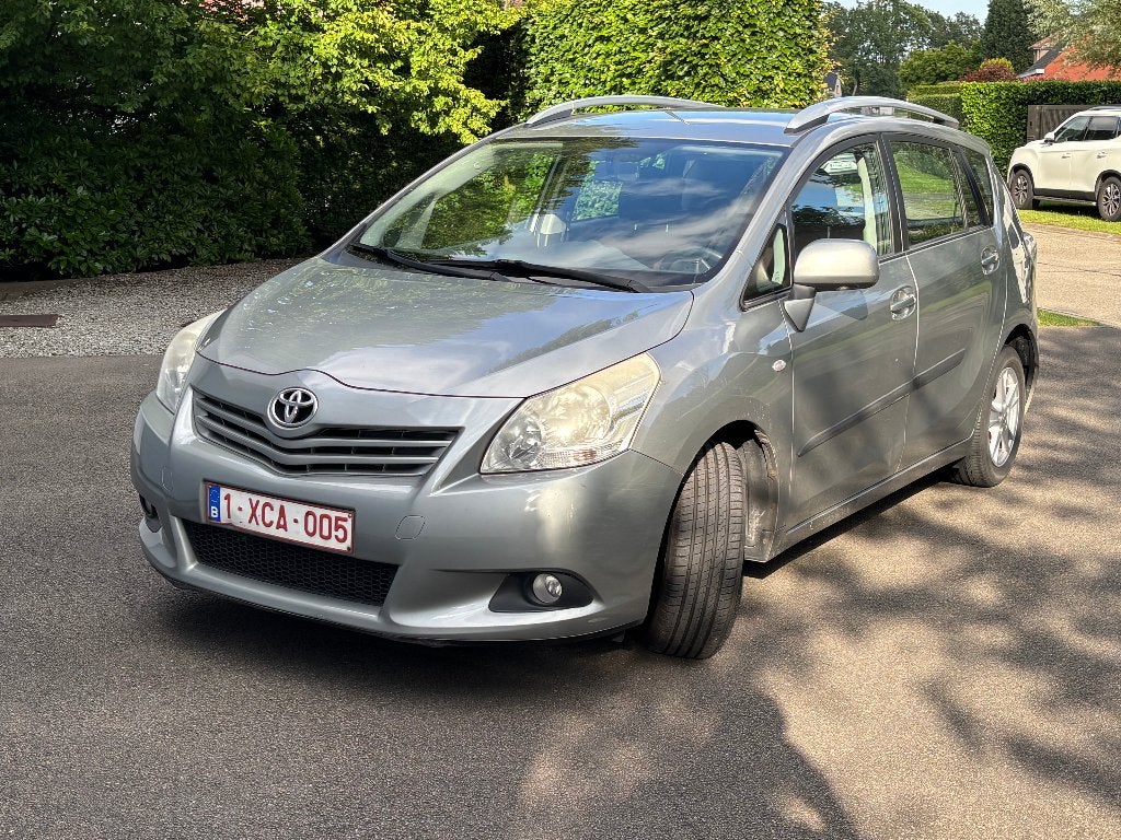TOYOTA Verso Diesel 2011, Autos, Toyota, Boîte manuelle, Noir, 5 portes, Particulier