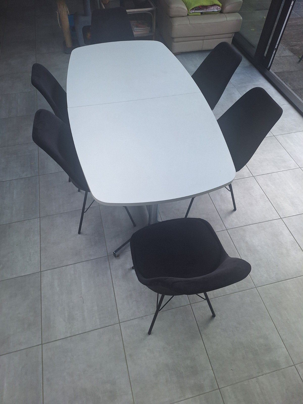 Uitschuifbare tafel, Ophalen, Gebruikt, Vijf personen of meer, Ovaal