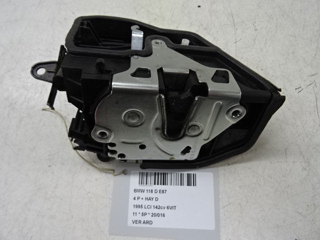 SERRURE DE PORTE ARRIÈRE DROITE BMW 1 serie (E87 / 87N), Utilisé, Arrière, BMW