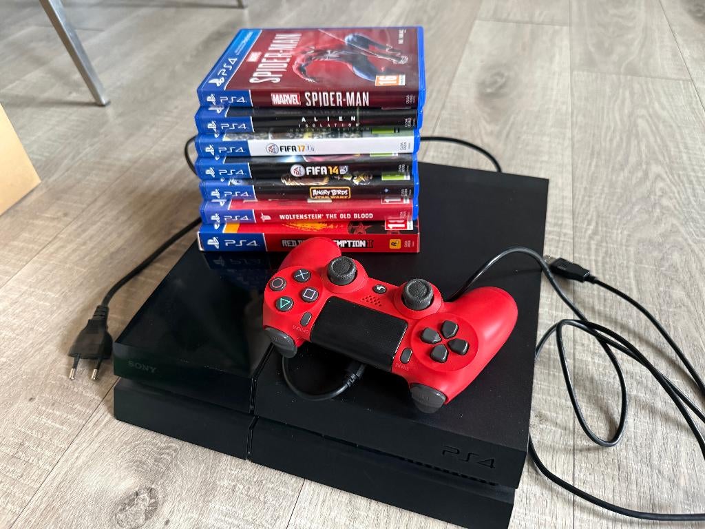 Playstation 4 met 7 games, Ophalen, Original, Met 3 controllers of meer, 500 GB