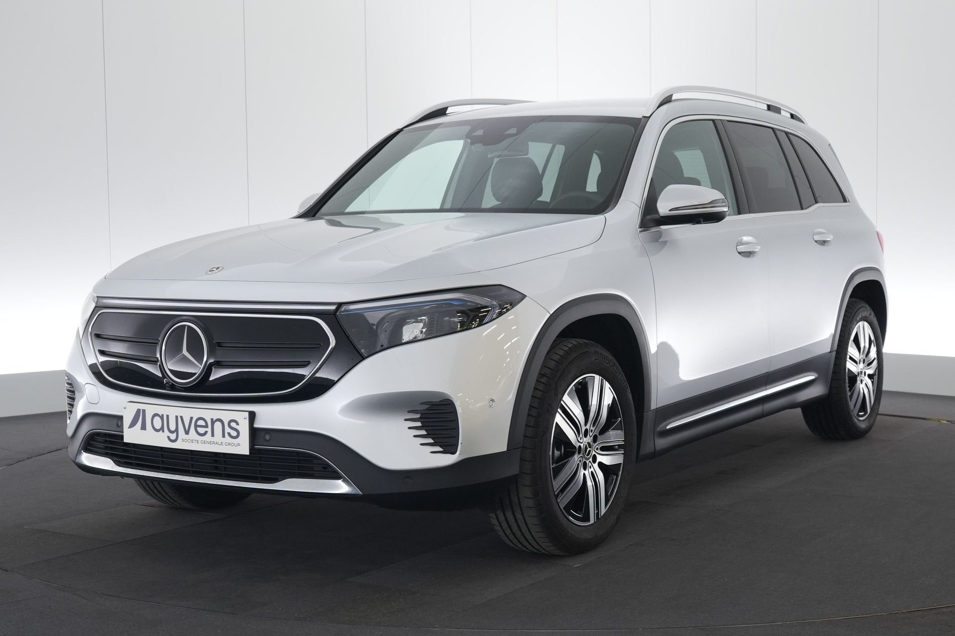 (2DTG243) MERCEDES-BENZ EQB, Gebruikt, EQB, 7 zetels, 67 kWh
