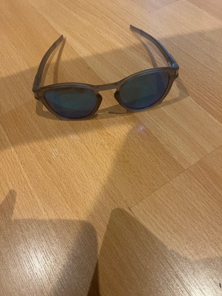 Zonnebril, Neuf, Gris, Lunettes de soleil, Enlèvement