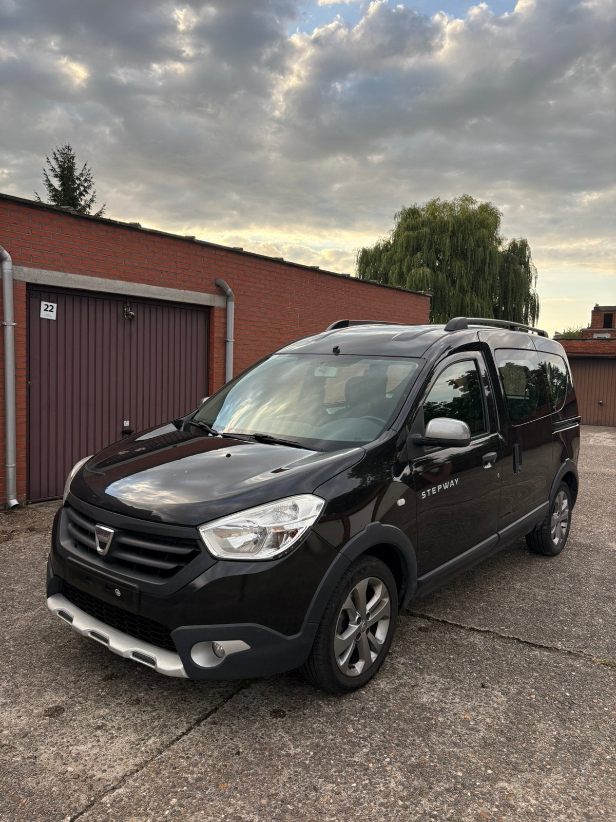 Dacia Dokker, Autos, Dacia, Achat, Boîte manuelle, 5 portes, Air conditionné