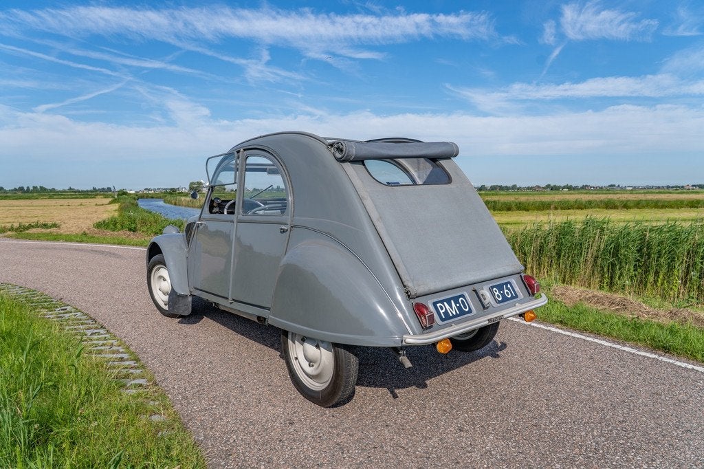 Citroën 2CV, Argent ou Gris, Achat, 4 portes, Entreprise
