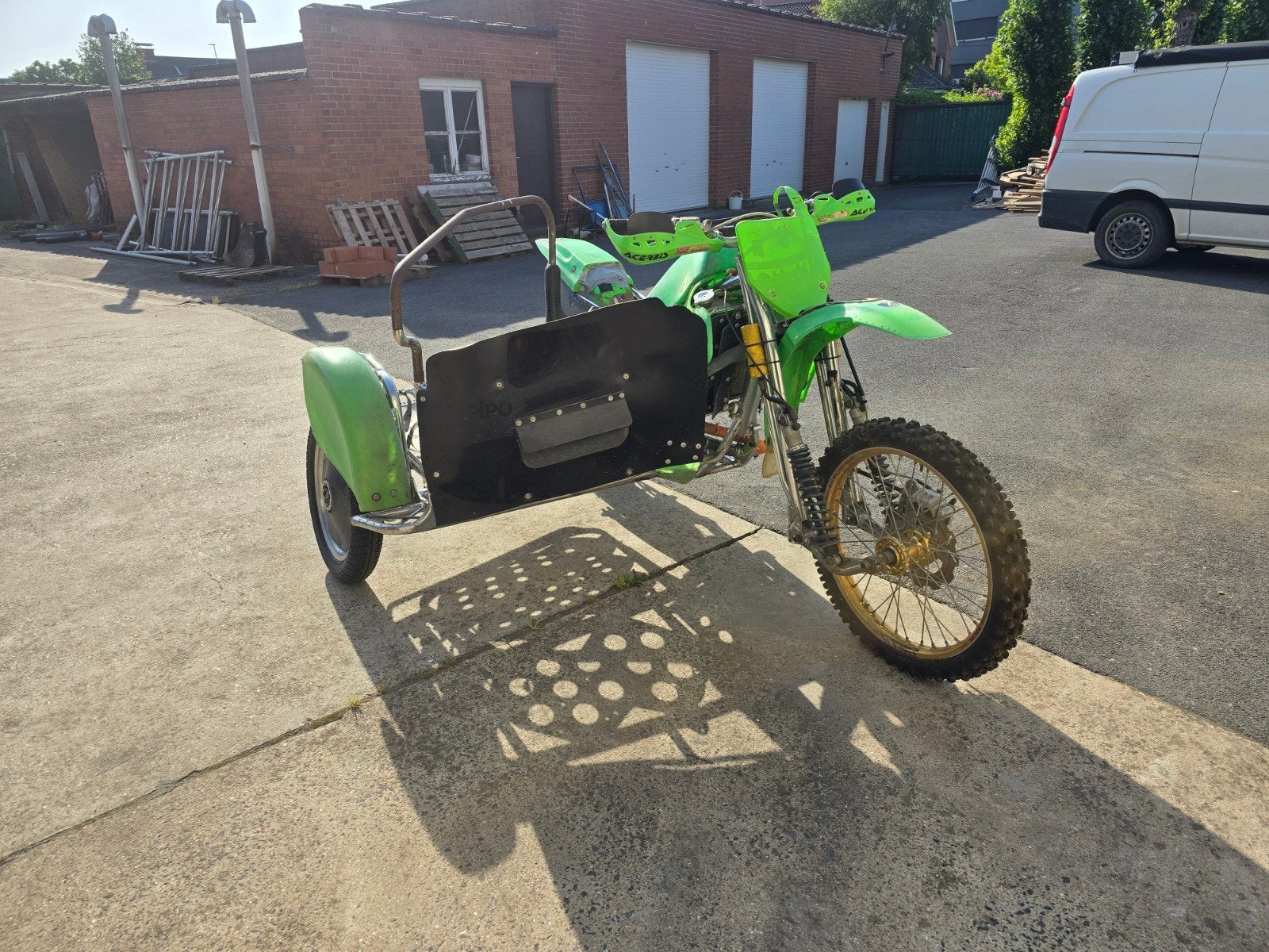 2004 EML sidecar rolling frame