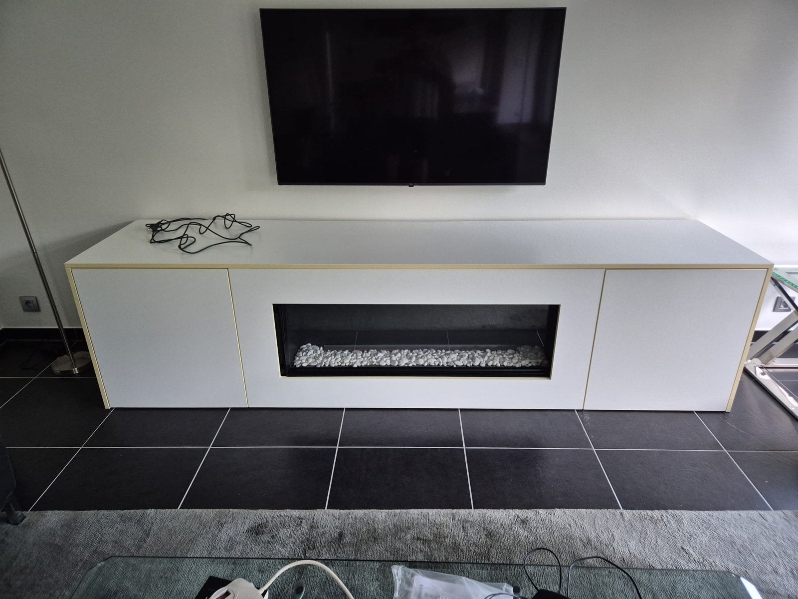 Tv meubel met sierhaard, Ophalen, Zo goed als nieuw