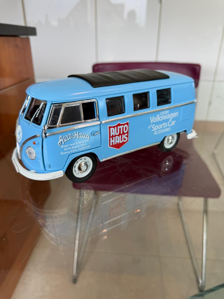 1/18 GREENLIGHT 1962 V.W. MICROBUS GELIMITEERDE EDITIE 1:18, Hobby en Vrije tijd, Ophalen of Verzenden, Zo goed als nieuw, Auto