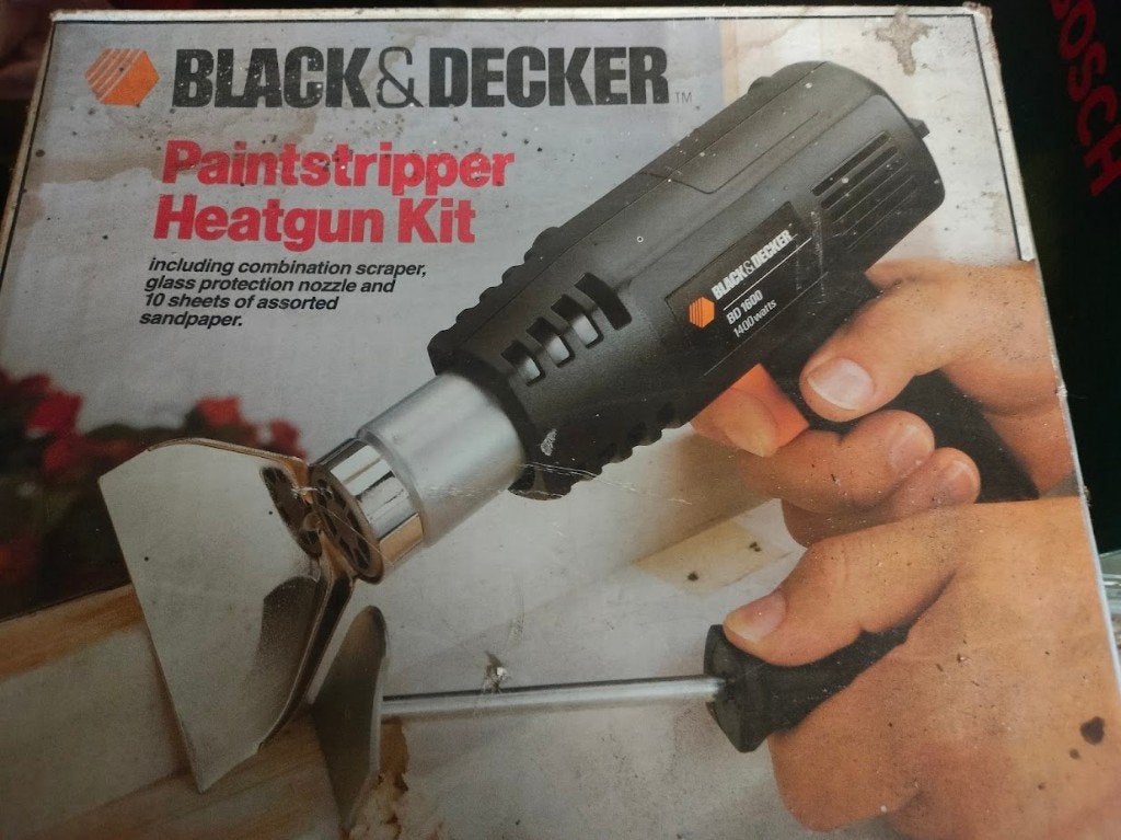 Verfstripper, Enlèvement