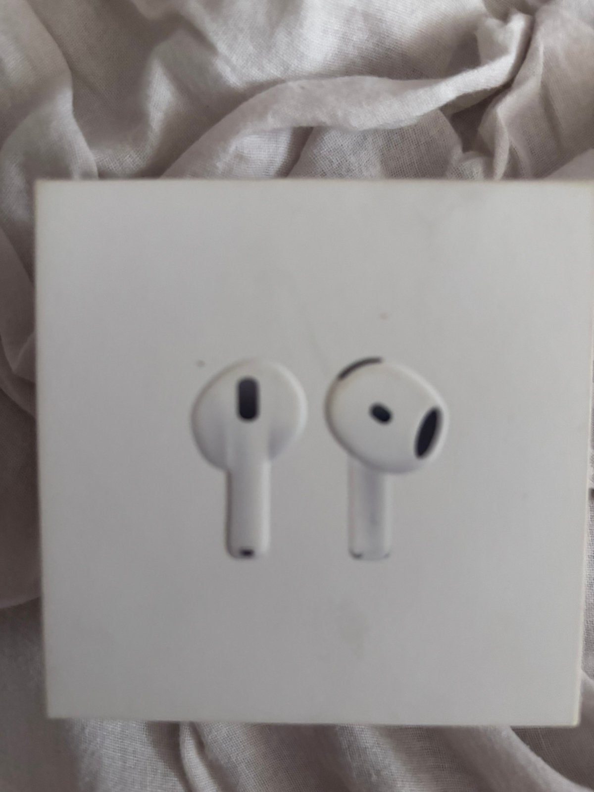 Airpods 4, Enlèvement, Comme neuf