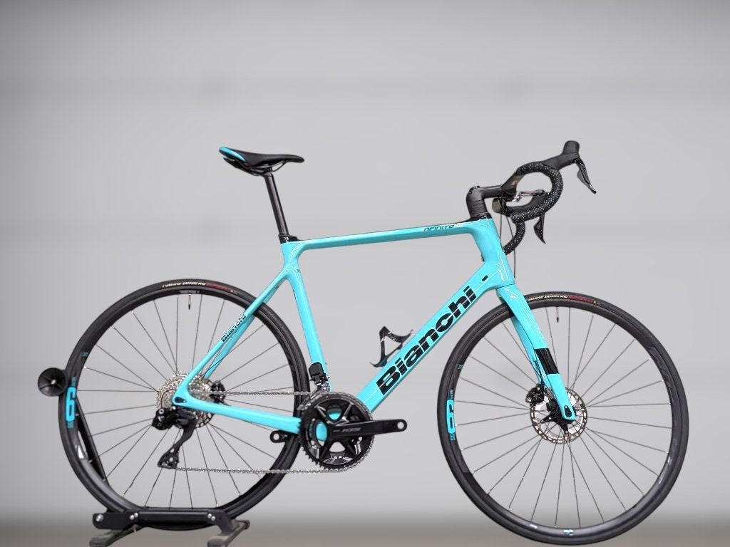Bianchi Infinito XE 105 DI2 racefiets, Ophalen, Gebruikt