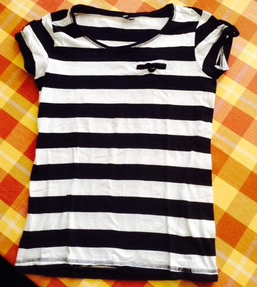 T-shirt fille de 16-17 ans, Enlèvement ou Envoi, Comme neuf, Fille, Autres types