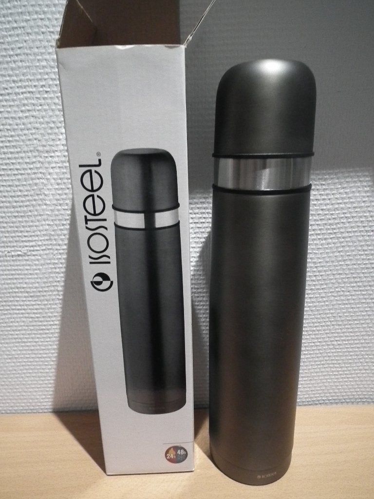 Bouteille isolante 1 L (Isosteel) nouveau, avec la boîte, Neuf, Autres marques, Multicolore, Autres types