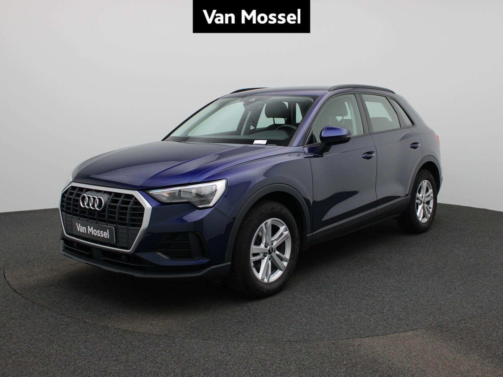 Audi Q3 35 TFSI S tronic Bus. Ed. Attraction, Auto's, Stof, 4 cilinders, Blauw, https://public.car-pass.be/vhr/f9a33f47-bc32-45c9-b05c-8e3c4eaf309b
