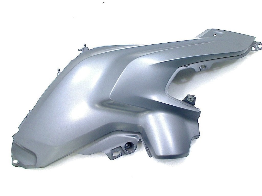 ZIJKUIPDEEL RECHTS BMW R 1200 GS 2013-2016 (R1200GS LC K50), Motoren, Dhr. S. di Majo, Gebruikt, Info@cama-motorparts.nl, P.J. Troelstraweg 8 8
3144 CX  MAASSLUIS, NL