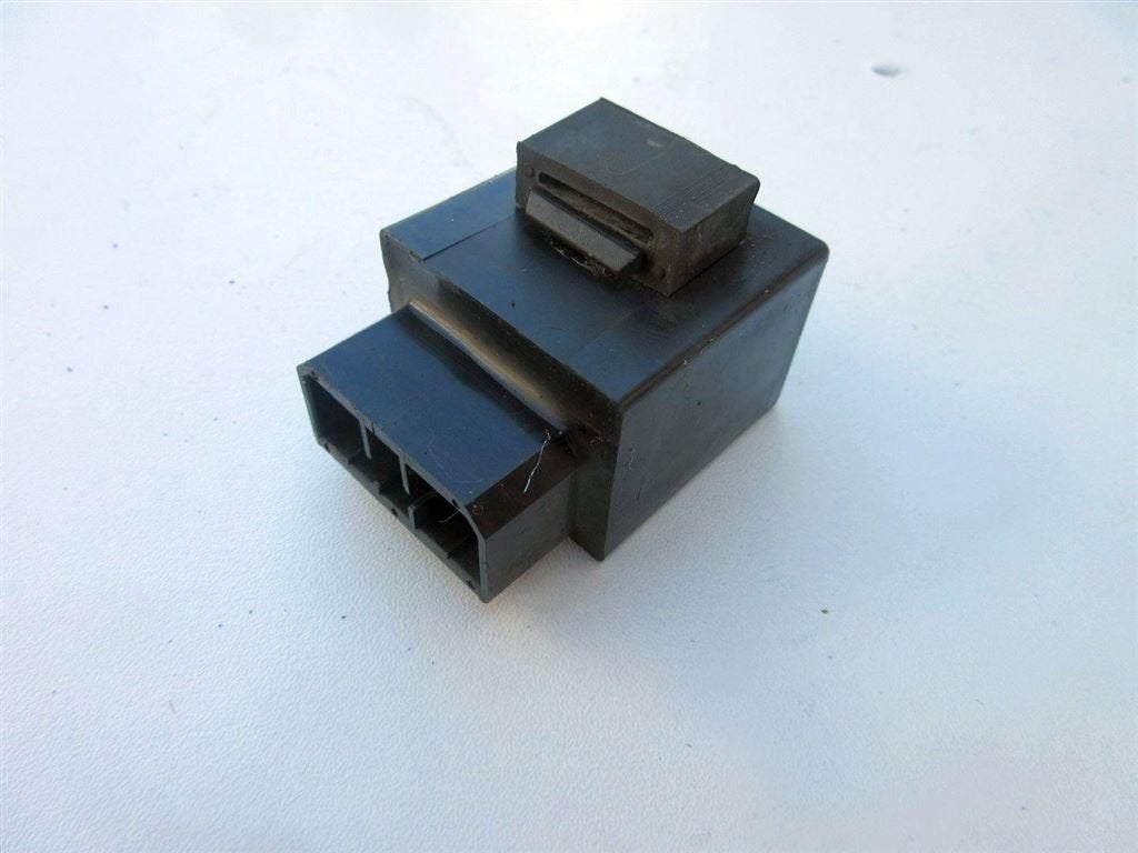 Yamaha XJ600 relais negen pins XJ 600 S Diversion relay 9P, Ophalen of Verzenden, Gebruikt