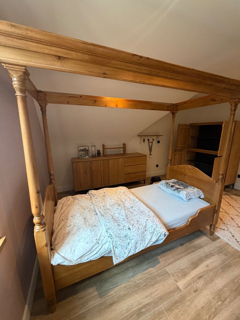 1 persoons bed 90x200, Maison & Meubles, Chambre à coucher | Lits boxsprings, 90 cm, Une personne, Enlèvement, Utilisé