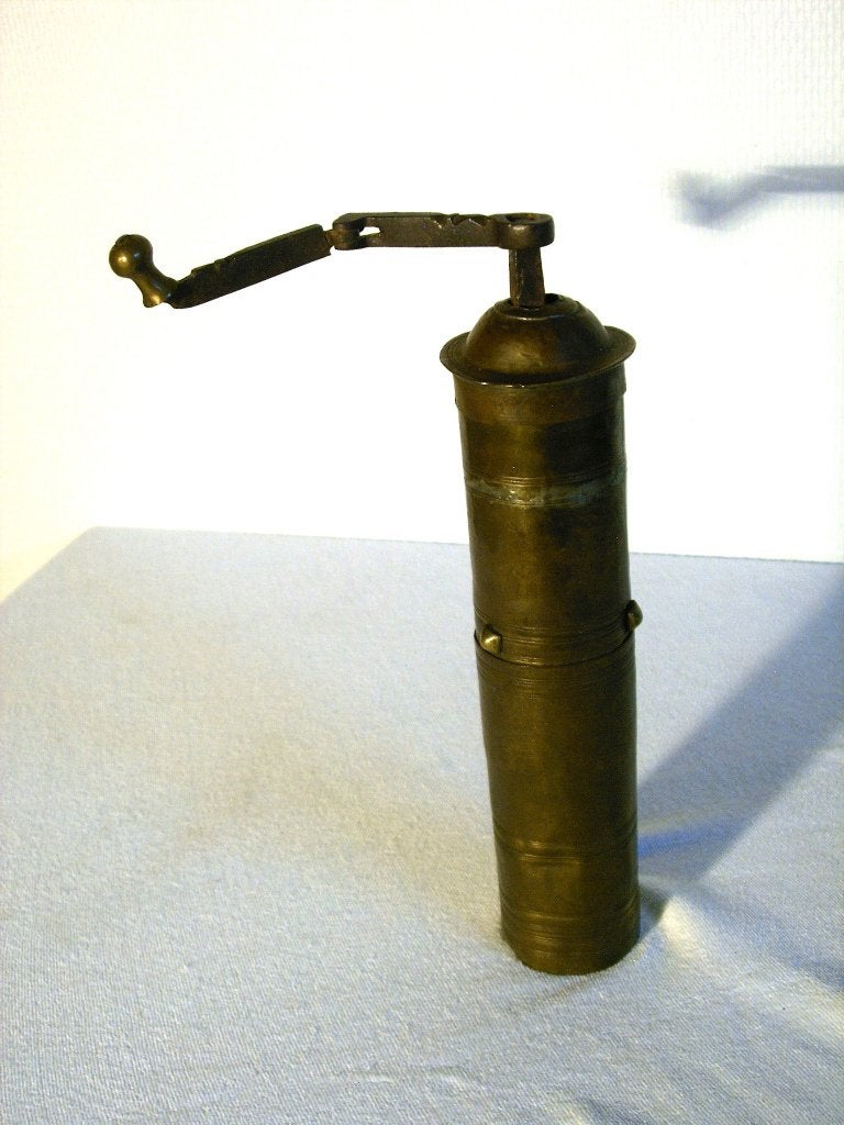 Moulin à café ancien, Enlèvement ou Envoi
