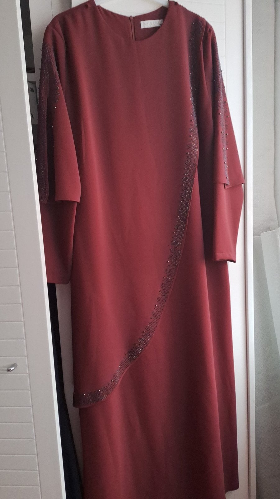 Avondjurk, Ophalen, Zo goed als nieuw, Maat 46/48 (XL) of groter