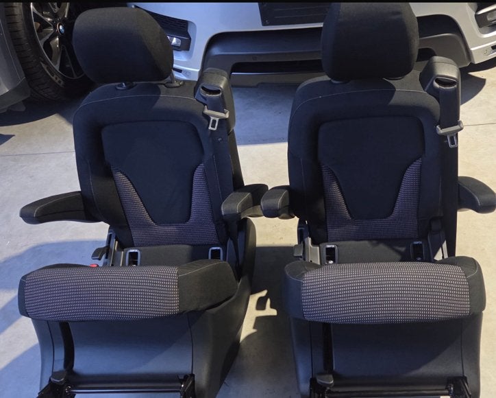 V klasse STOELEN FABRIEKSNIEUW!! NOOIT GEBRUIKT, Ophalen