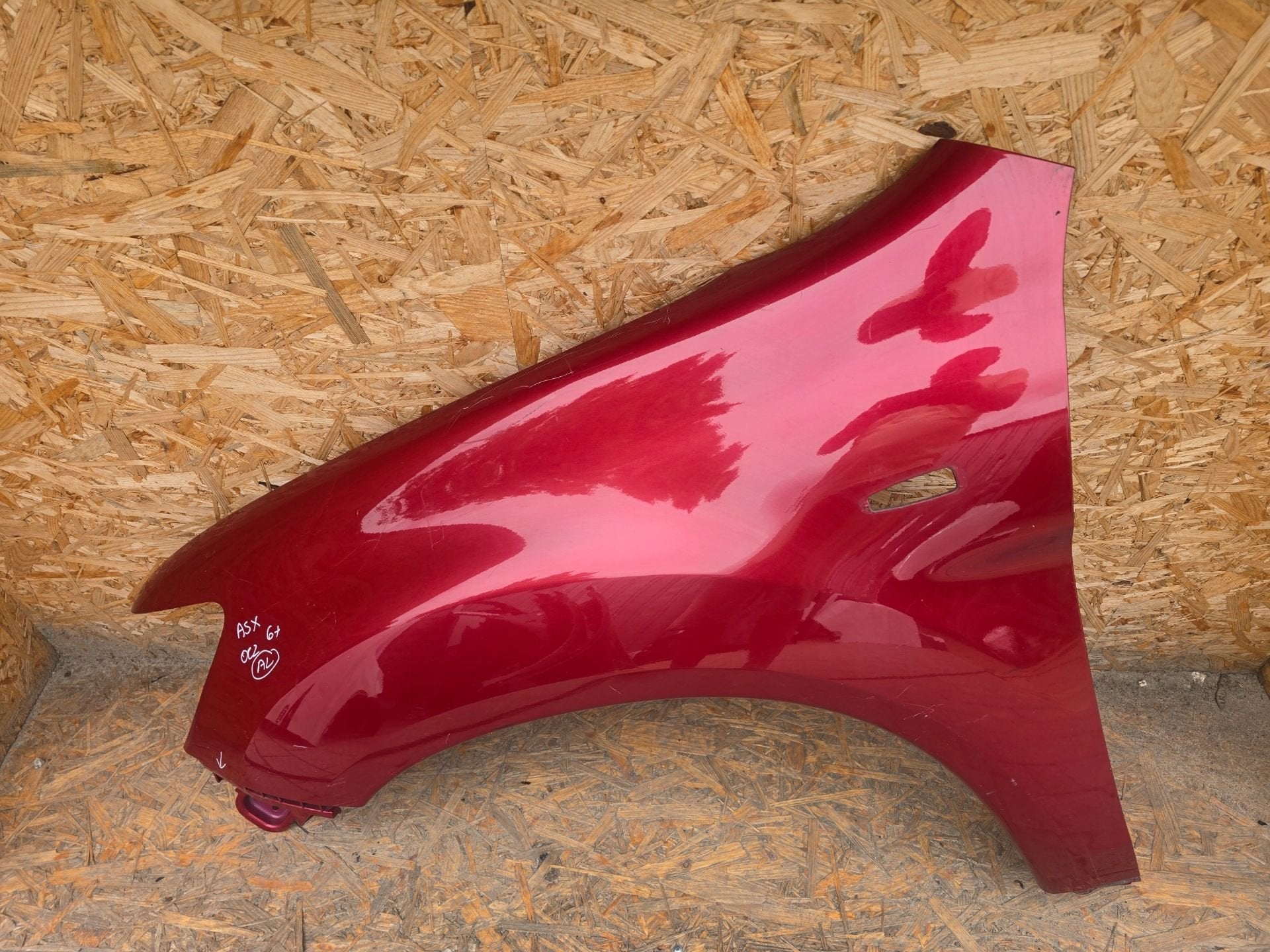 Mitsubishi ASX Zijscherm Links, Info@mitsubishi-motors.com, Mitsubishi Motors Corporation, Utilisé, Mitsubishi
