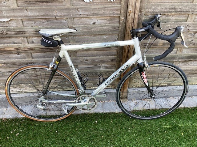 Racefiets Ridley 28 inch, 28 inch, Aluminium, Zo goed als nieuw, 15 tot 20 versnellingen