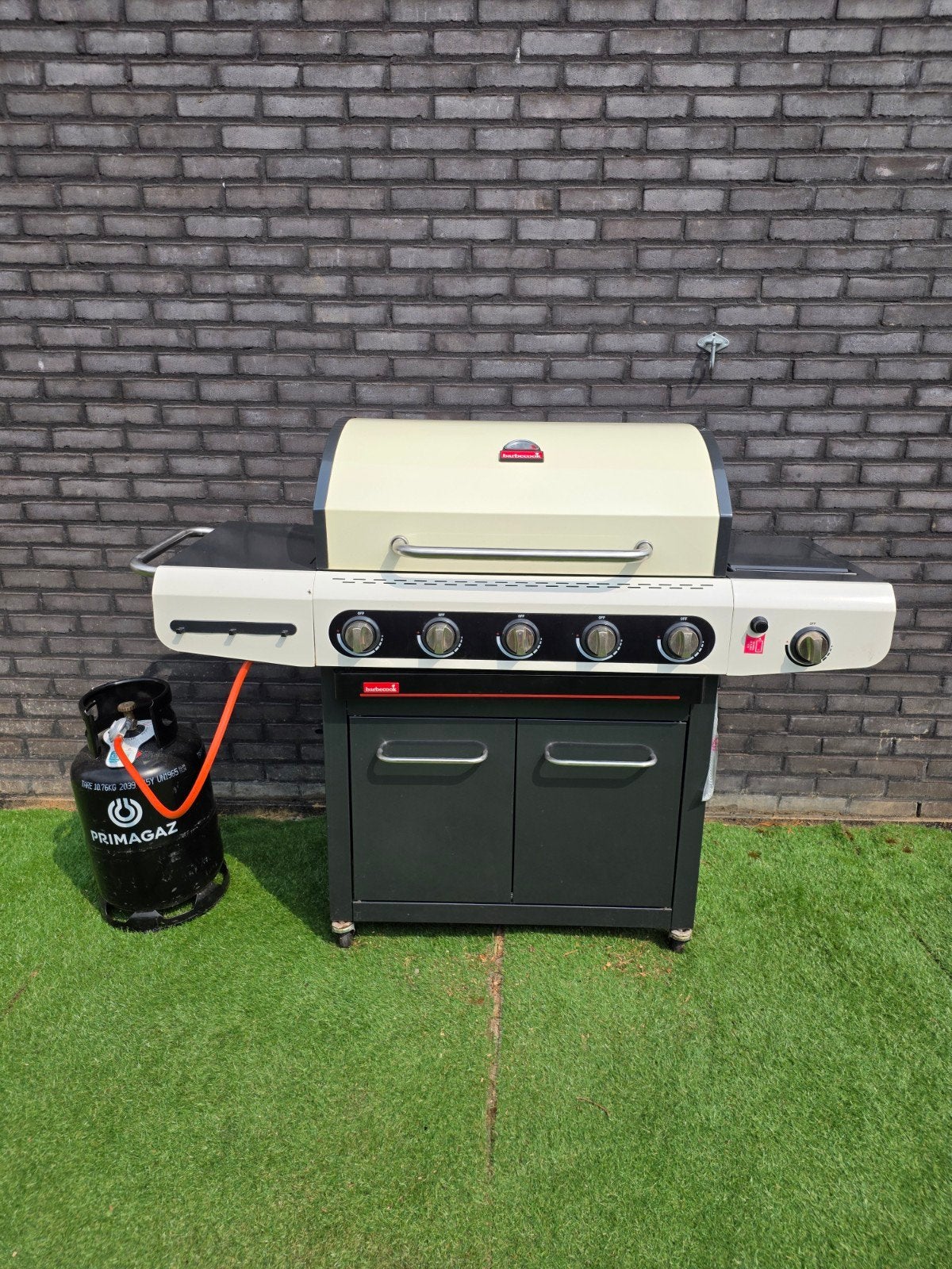 Gasbarbecue van Barbecook, Enlèvement