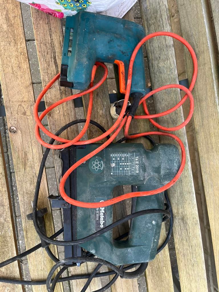 2 nietmachines elektrisch, Ophalen, Gebruikt