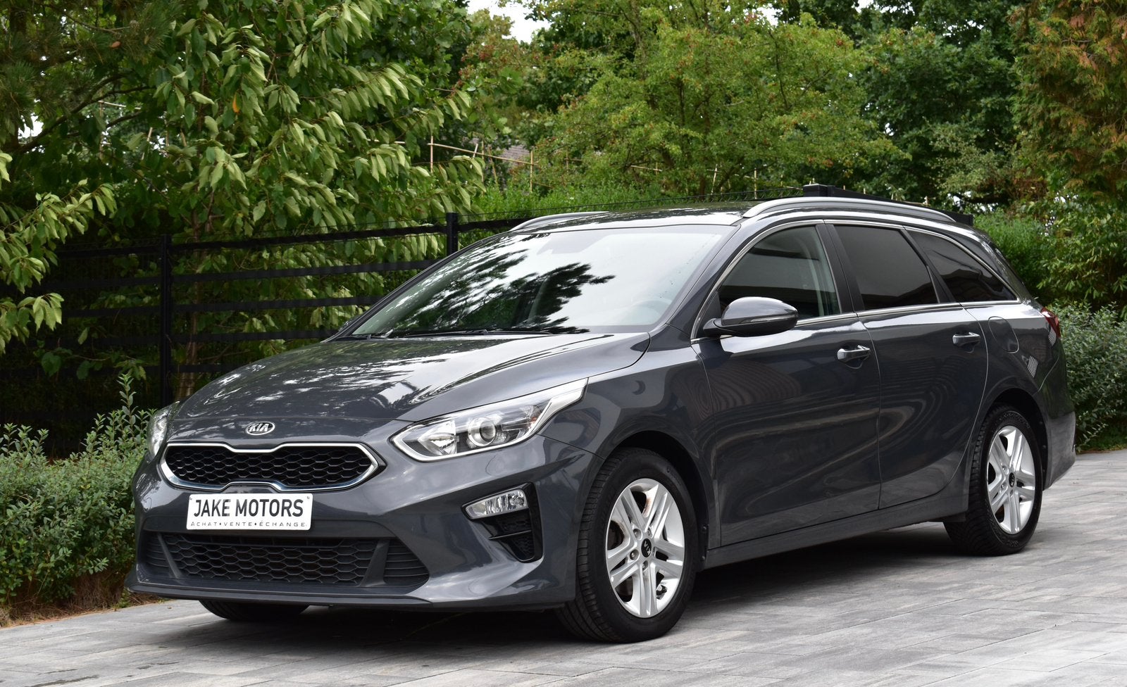 Ceed SW 1.6 CRDi MHEV Pulse DCT ** CAMERA ** AUTOMATIQUE **, Autos, Kia, 100 kW, Argent ou Gris, Achat, https://public.car-pass.be/vhr/6ad7258a-12f8-433b-b1d7-8de43f2069d6