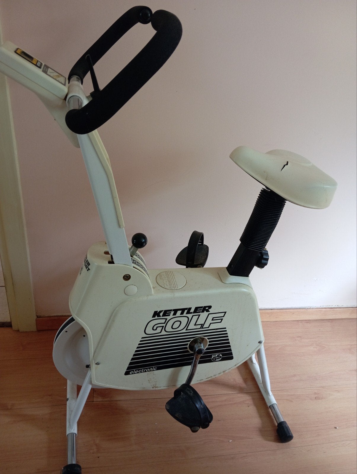 Hometrainer kettler, Sport en Fitness, Overige Sport en Fitness, Ophalen
