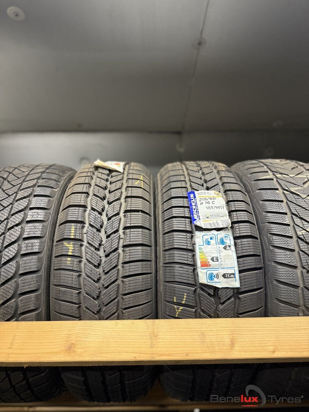 215/60R16c snow 215/60 R16 215/60/16 2156016 215/60R16 R16c, -, Nieuw, Band(en), -